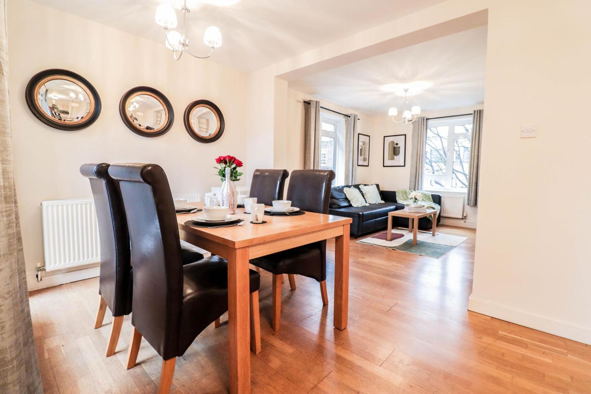 Gorgeous 2-Bedroom London Apartment لندن المظهر الخارجي الصورة